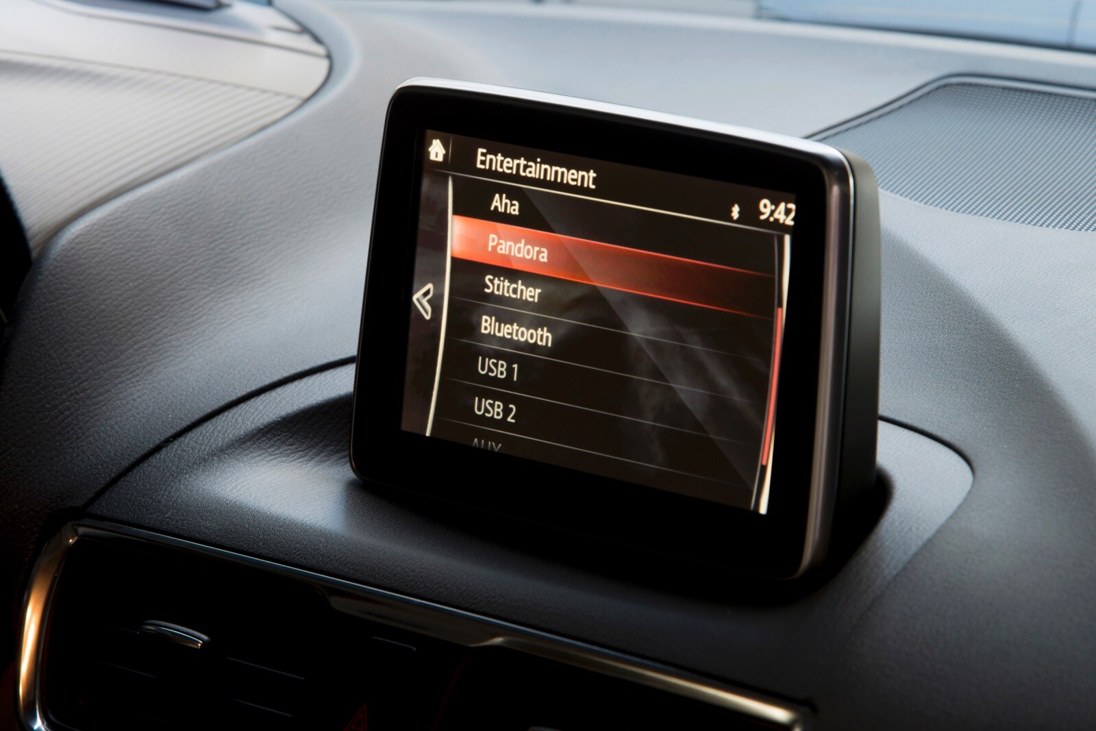 2015 Mazda 3 interior CC