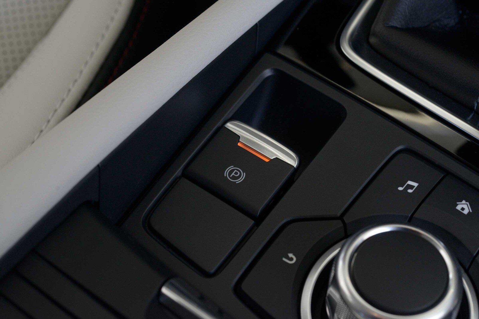 2018 Mazda 3 front safety DETAIL