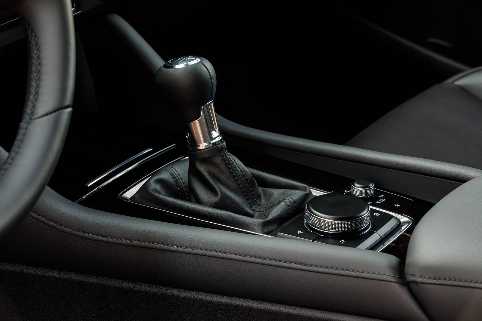 2021 Mazda 3 interior SHF