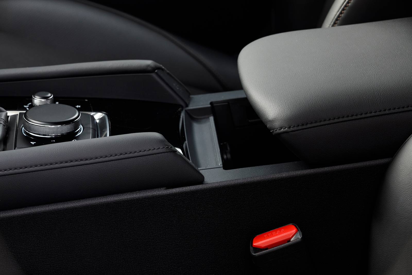 2024 Mazda 3 interior DETAIL