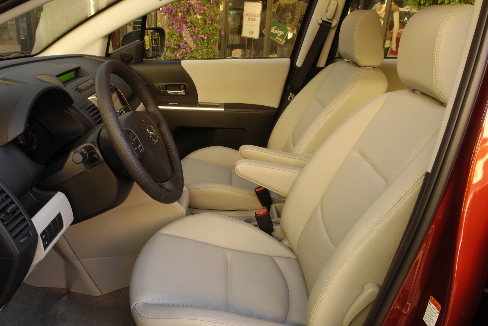 2008 Mazda 5 interior I