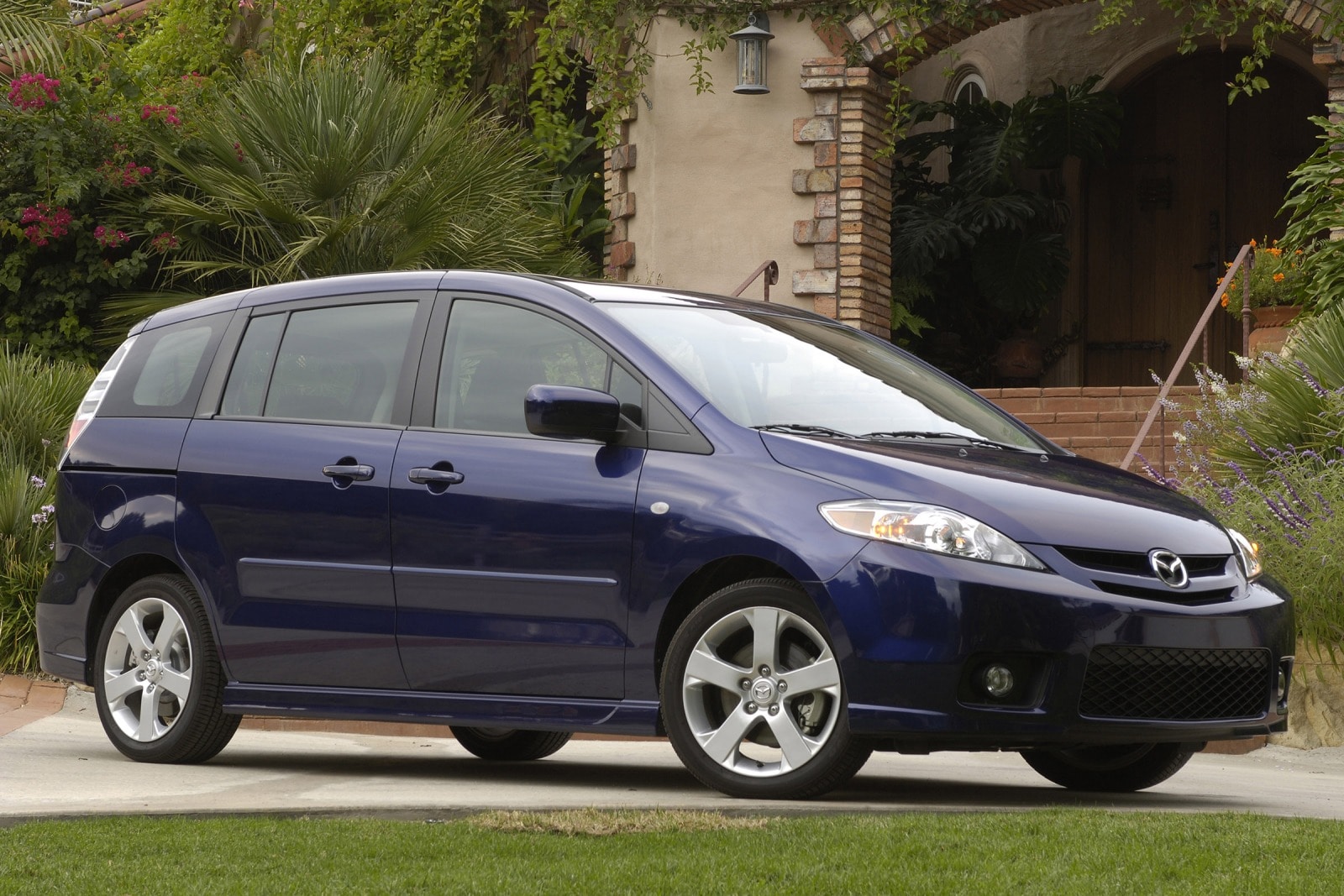 2010 Mazda 5 exterior FQ