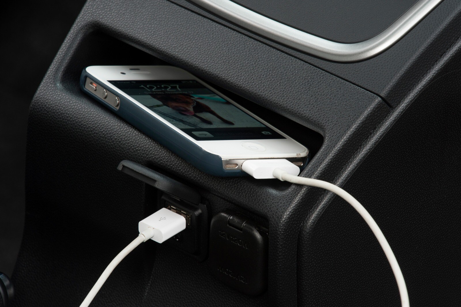 2013 Mazda 5 interior DETAIL