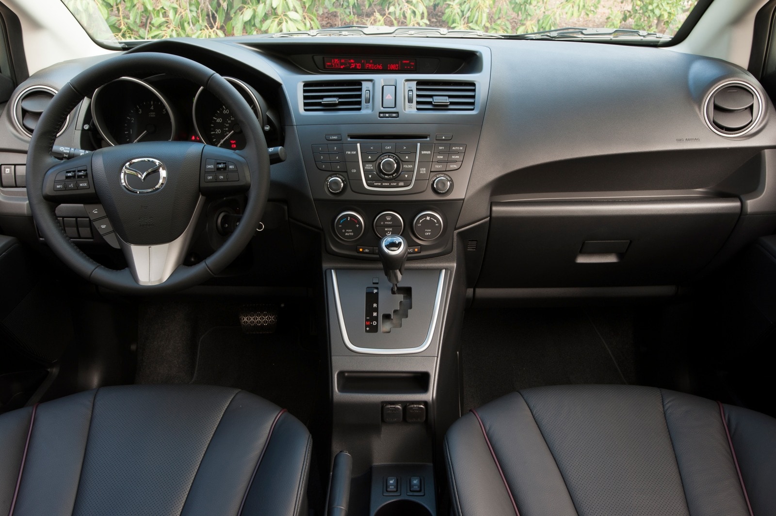 2015 Mazda 5 interior D
