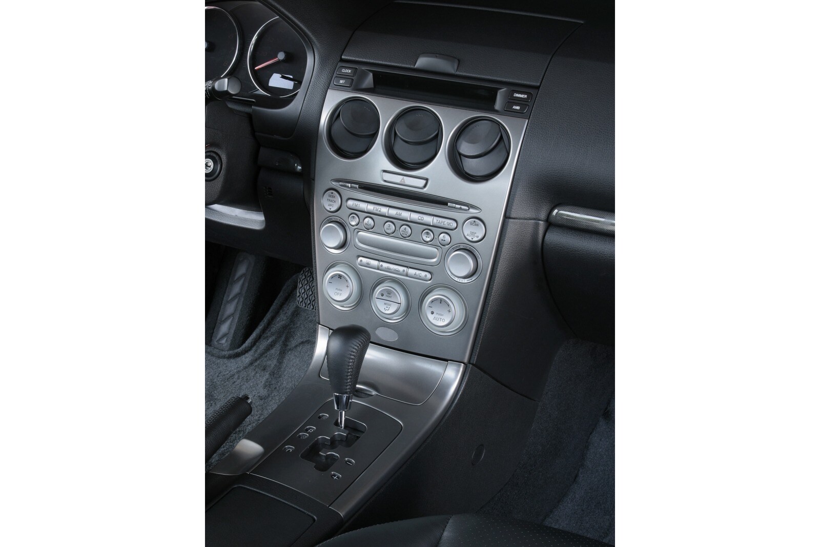 2005 Mazda 6 interior CC