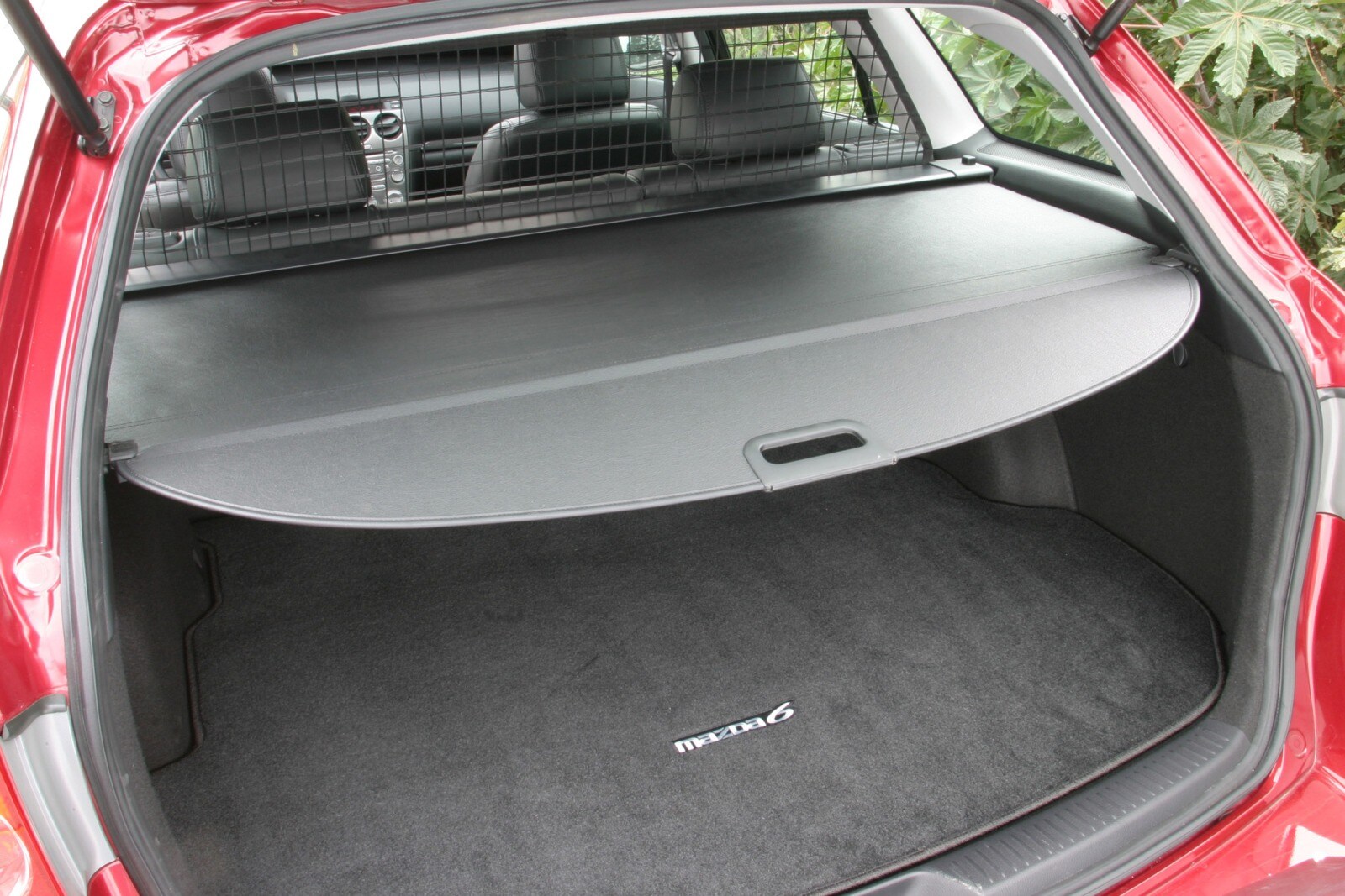 2006 Mazda 6 interior CARGO