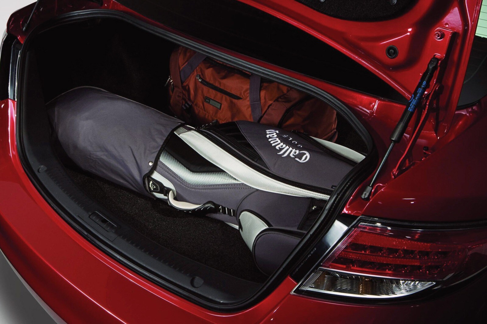 2010 Mazda 6 interior CARGO