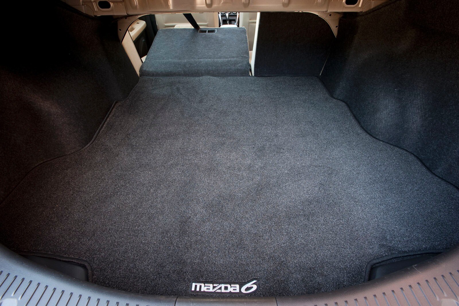 2013 Mazda 6 interior CARGO