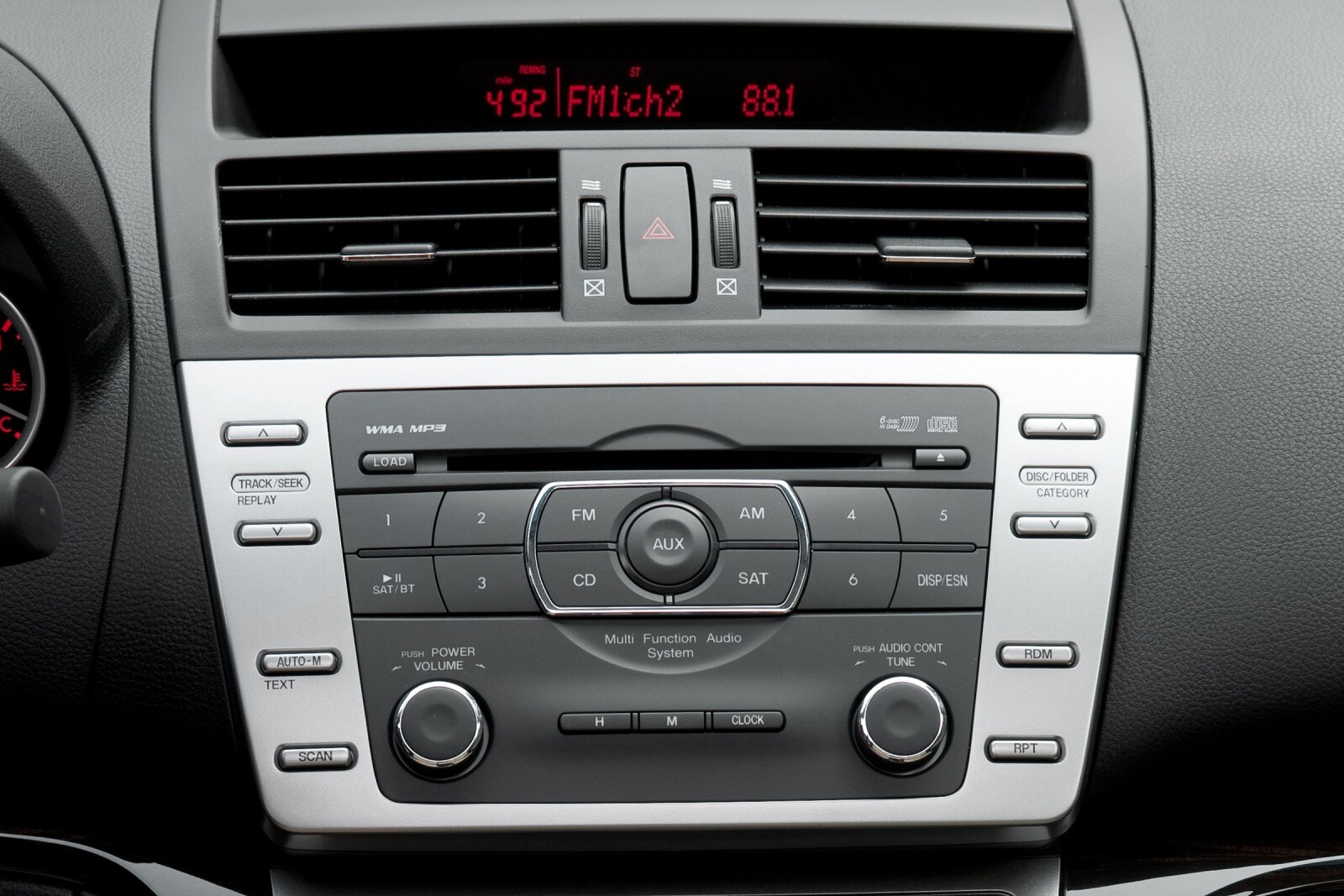 2013 Mazda 6 interior CC