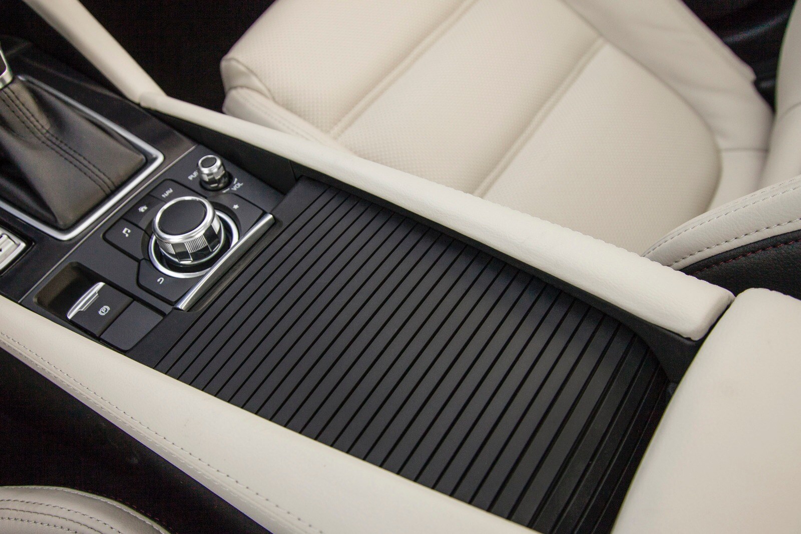 2016 Mazda 6 front safety DETAIL