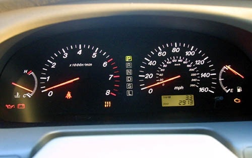 2001 Mazda Millenia interior G