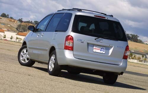 2001 Mazda MPV interior CC