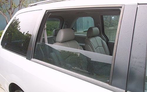 2001 Mazda MPV Side Window