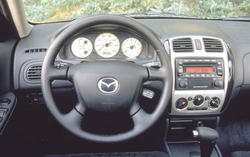 2002 Mazda Protege interior D