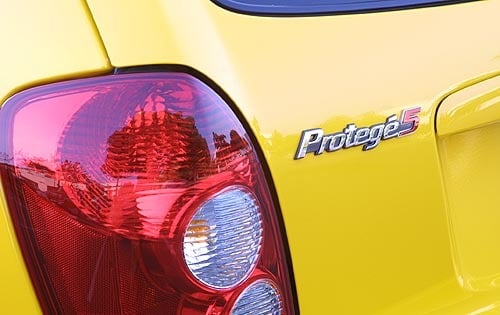 2002 Mazda Protege5 exterior RQ