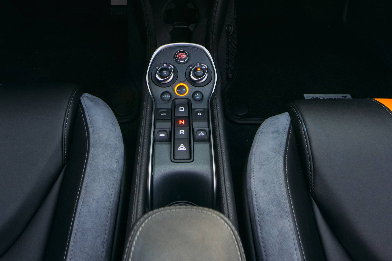 2018 McLaren 570S Spider interior SHF