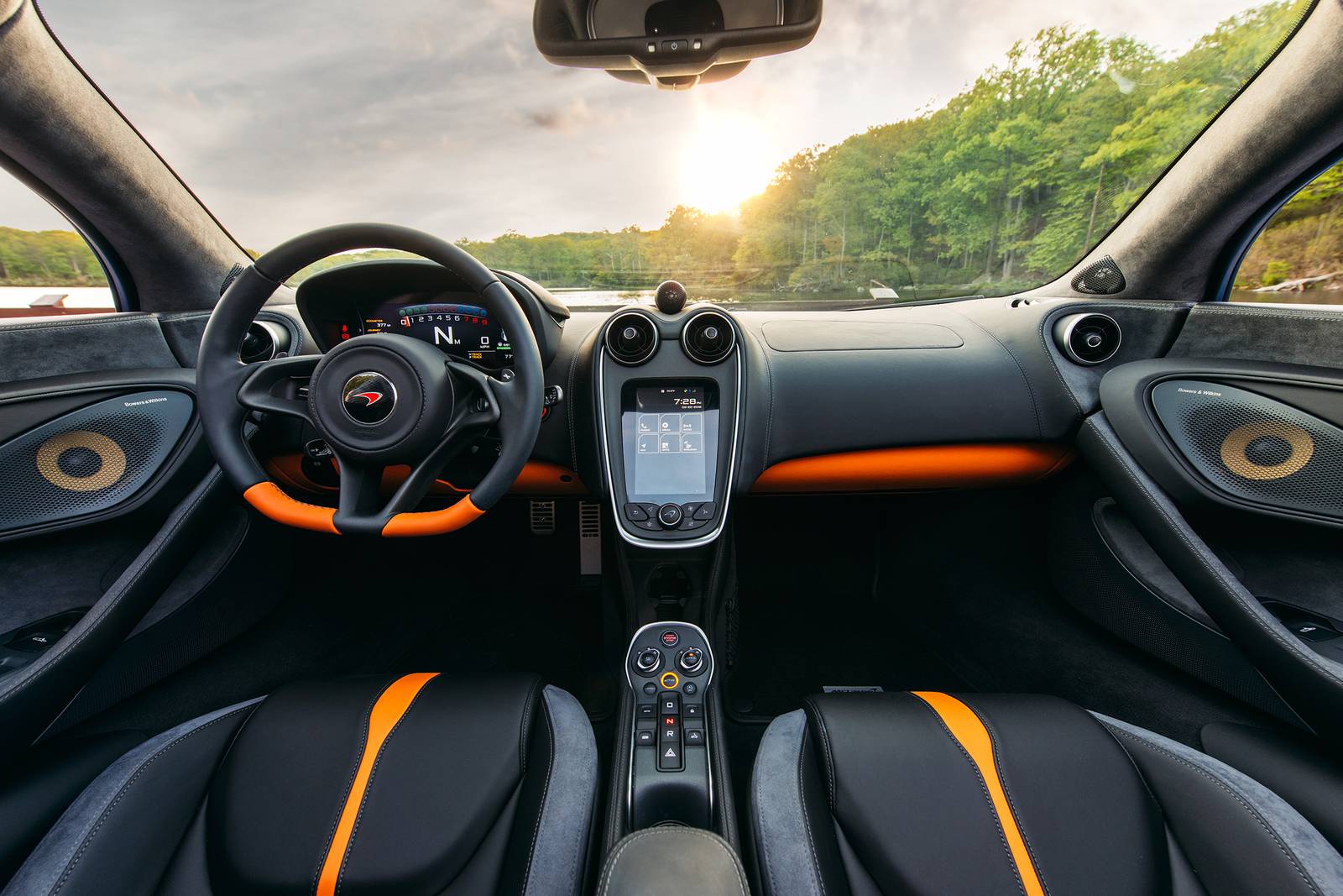 2020 McLaren 570S Spider interior D