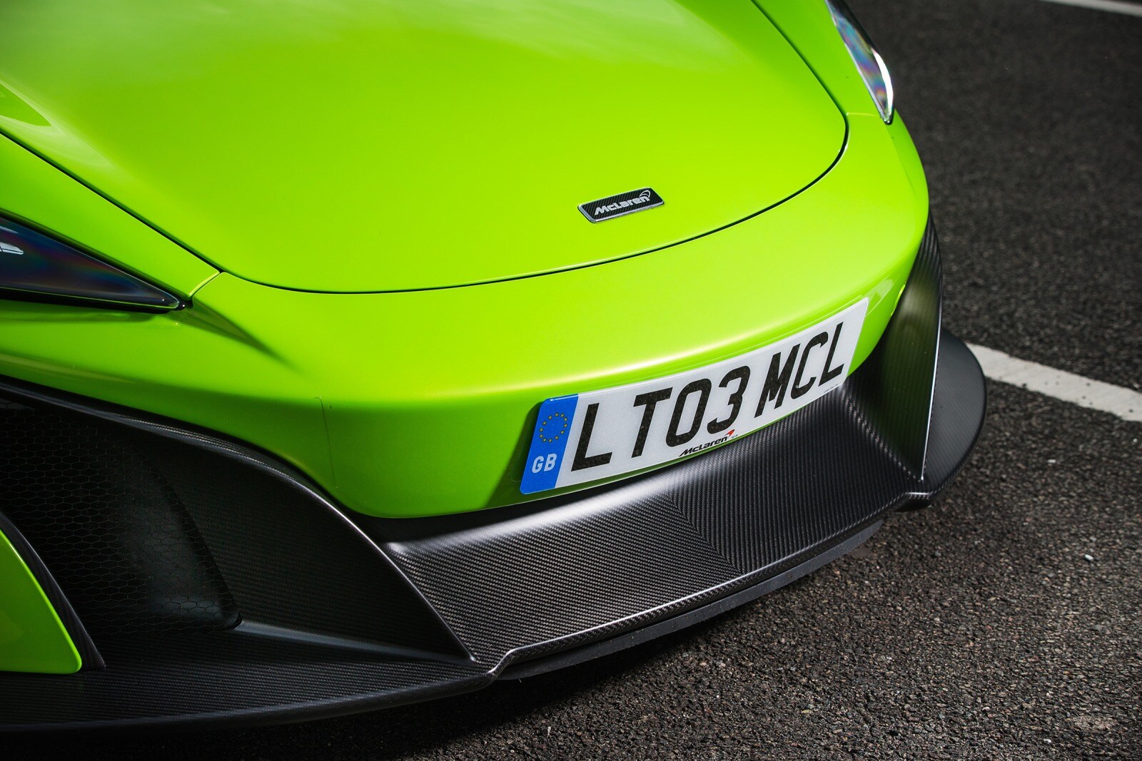 2016 Mclaren 675lt exterior FBDG