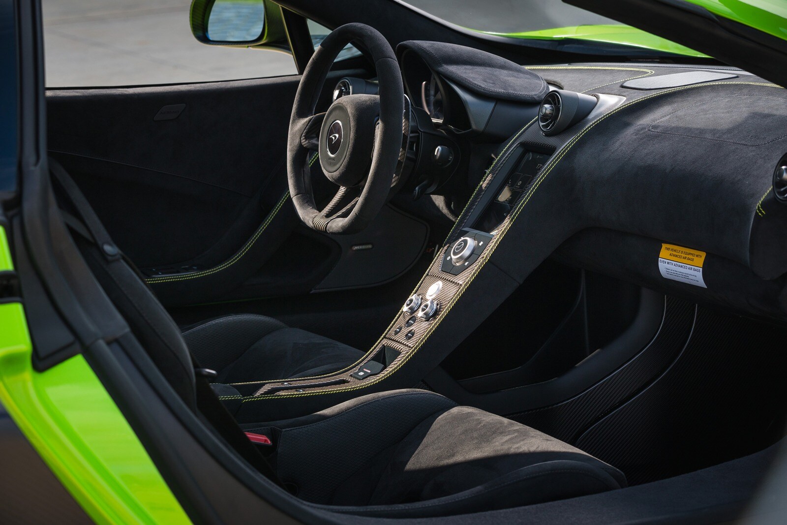 2016 Mclaren 675lt interior I