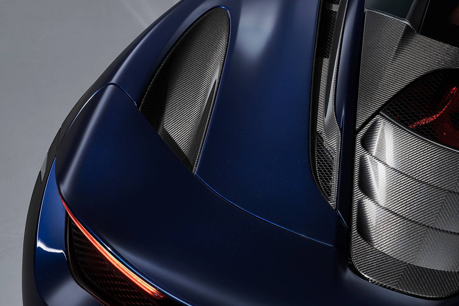 2019 McLaren 720S exterior EDETAIL