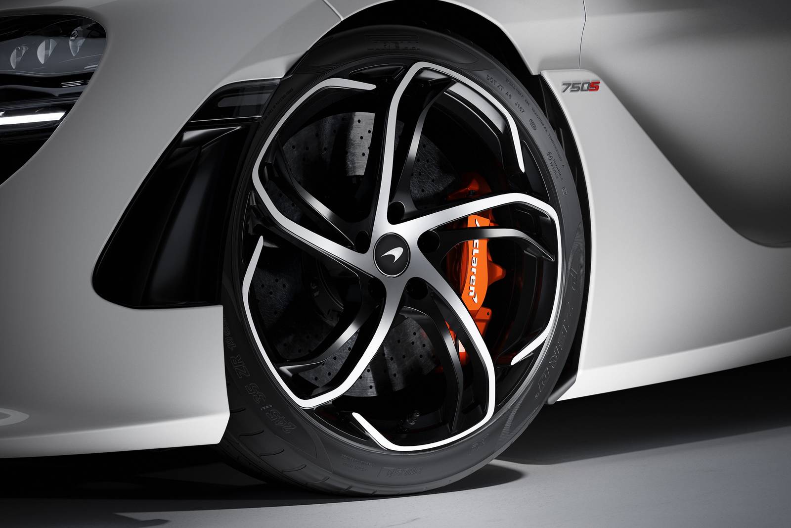 2024 Mclaren 750s exterior W