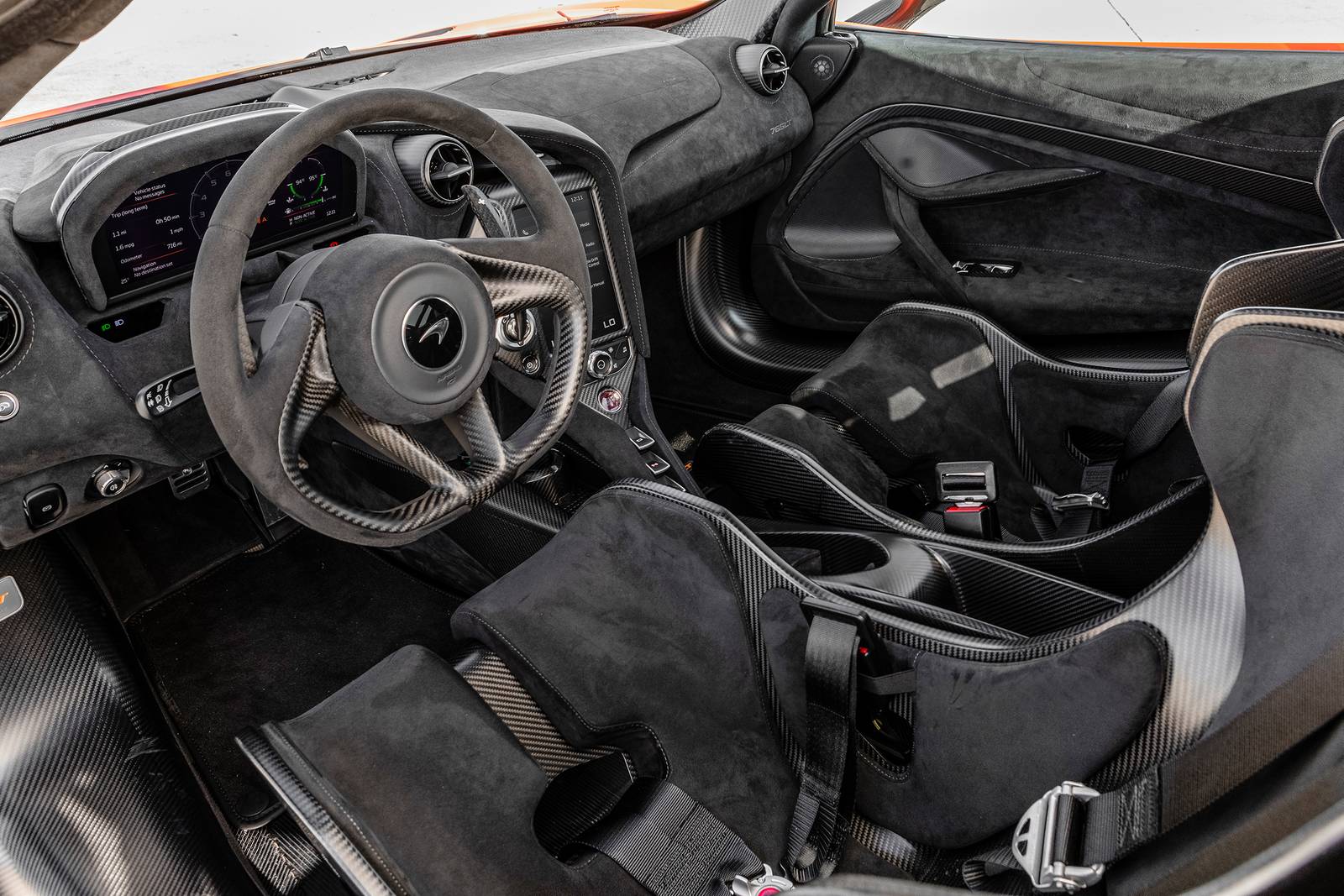 2021 McLaren 765LT interior D