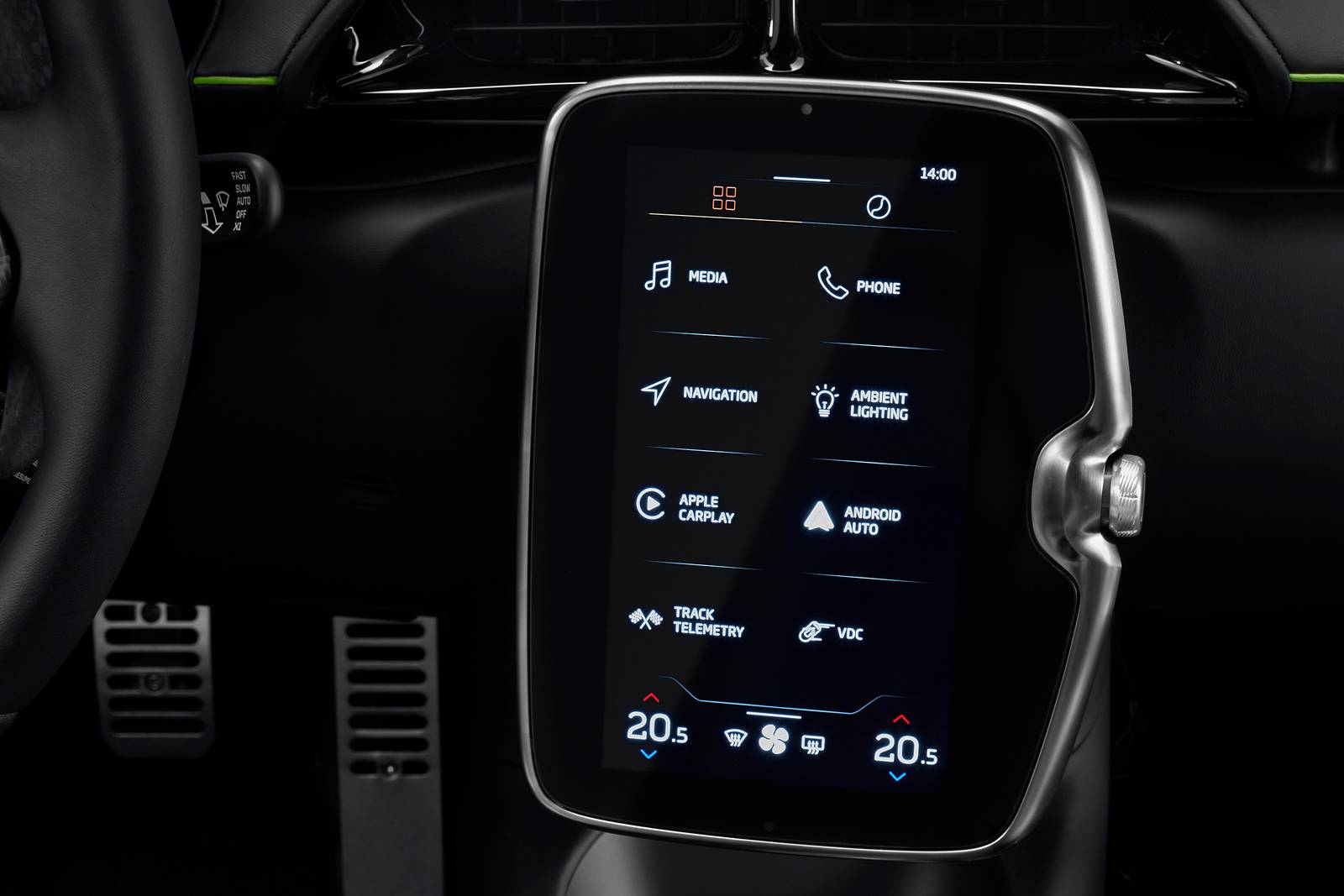 2023 McLaren Artura interior CC