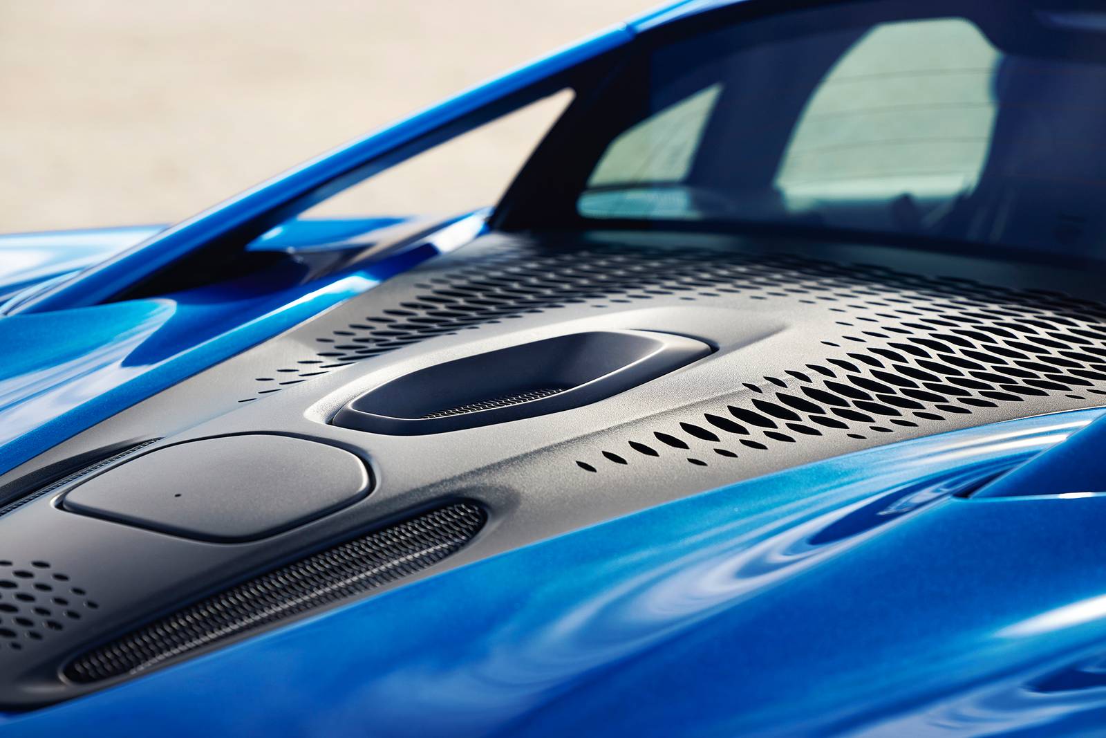 2024 McLaren Artura exterior EDETAIL