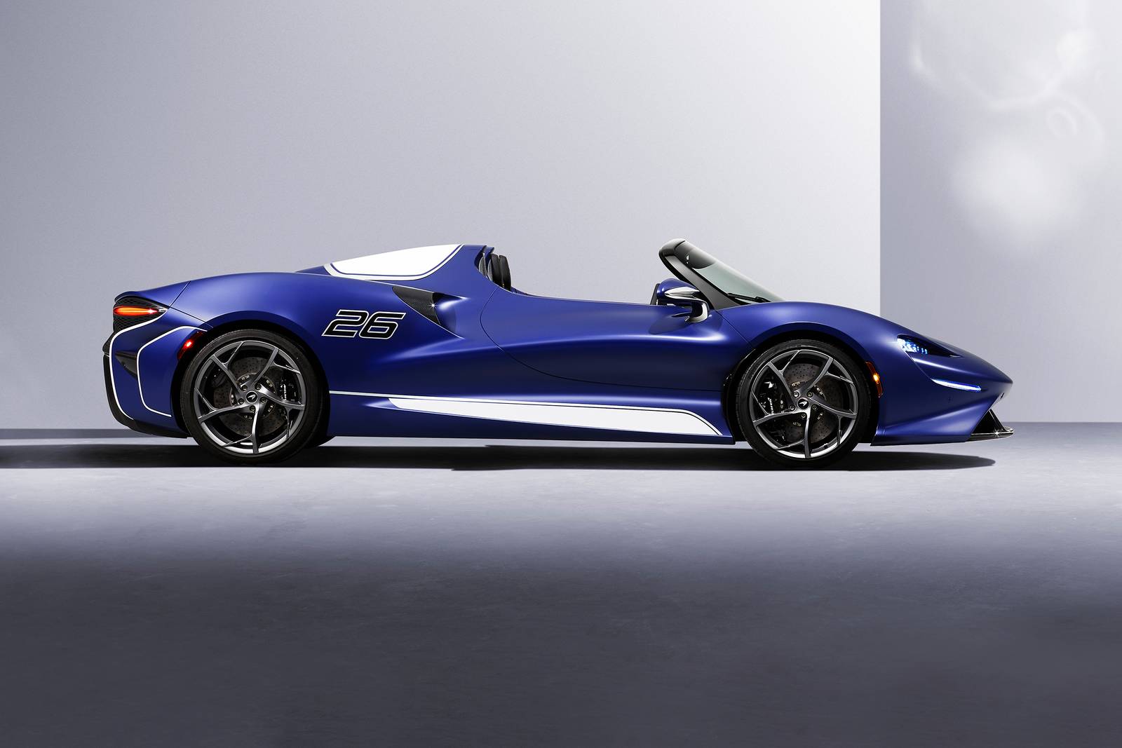 2021 McLaren Elva Coupe Profile