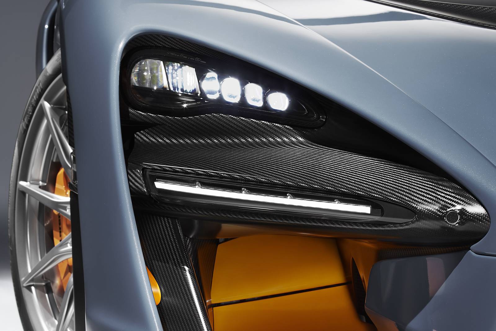 2019 McLaren Senna front safety EDETAIL