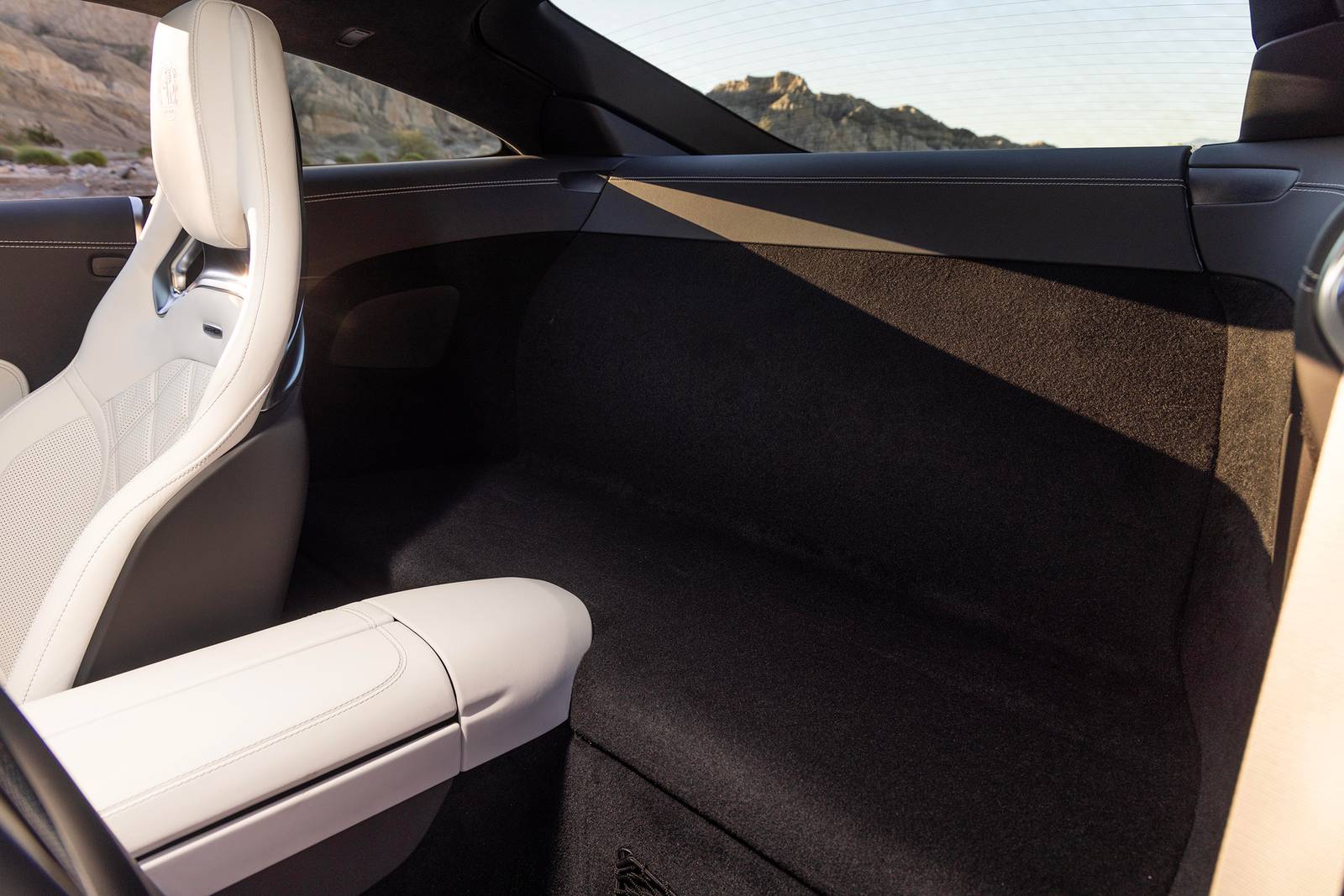 2024 Mercedes-Benz Amg interior RI