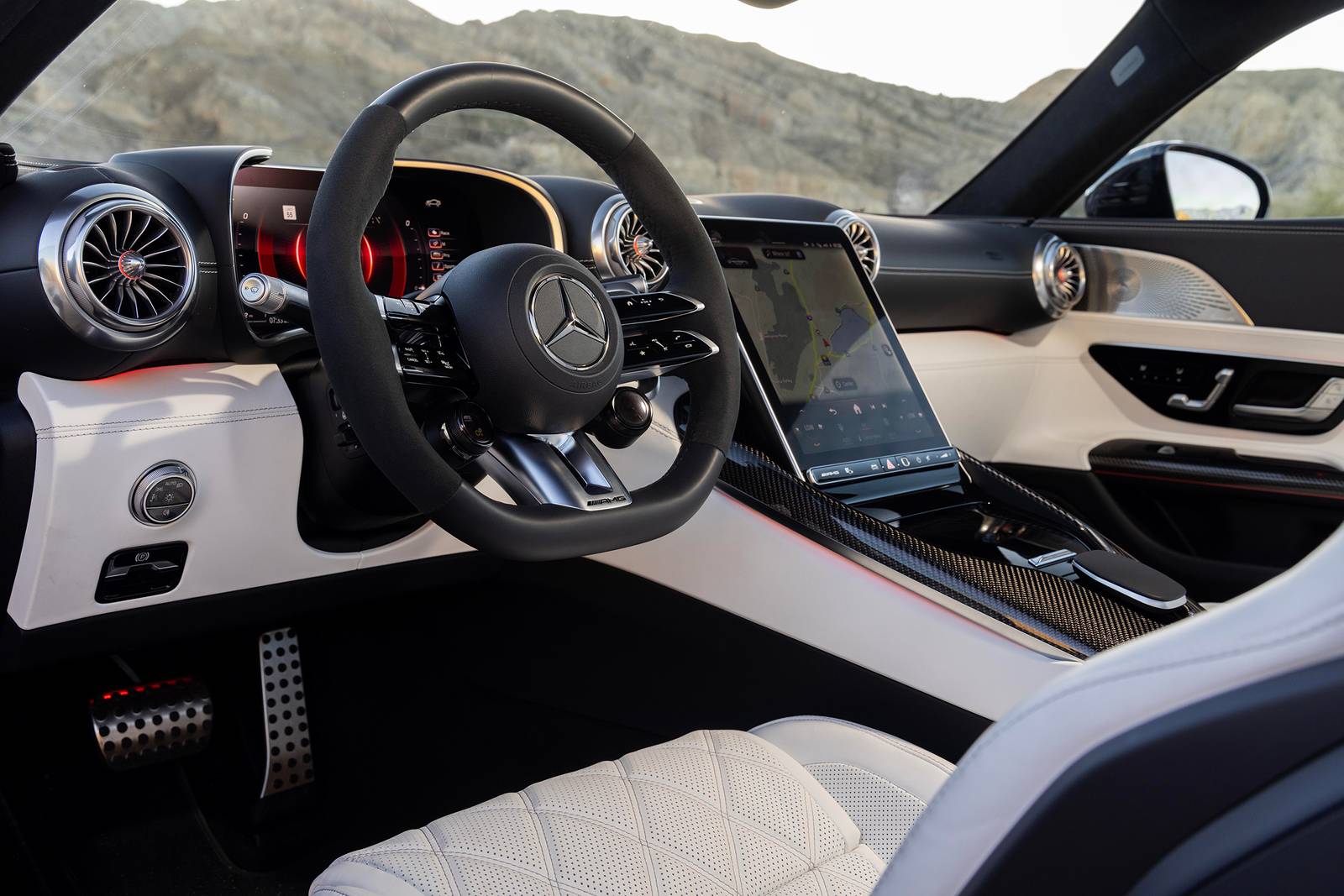 2024 Mercedes-Benz Amg interior SWD