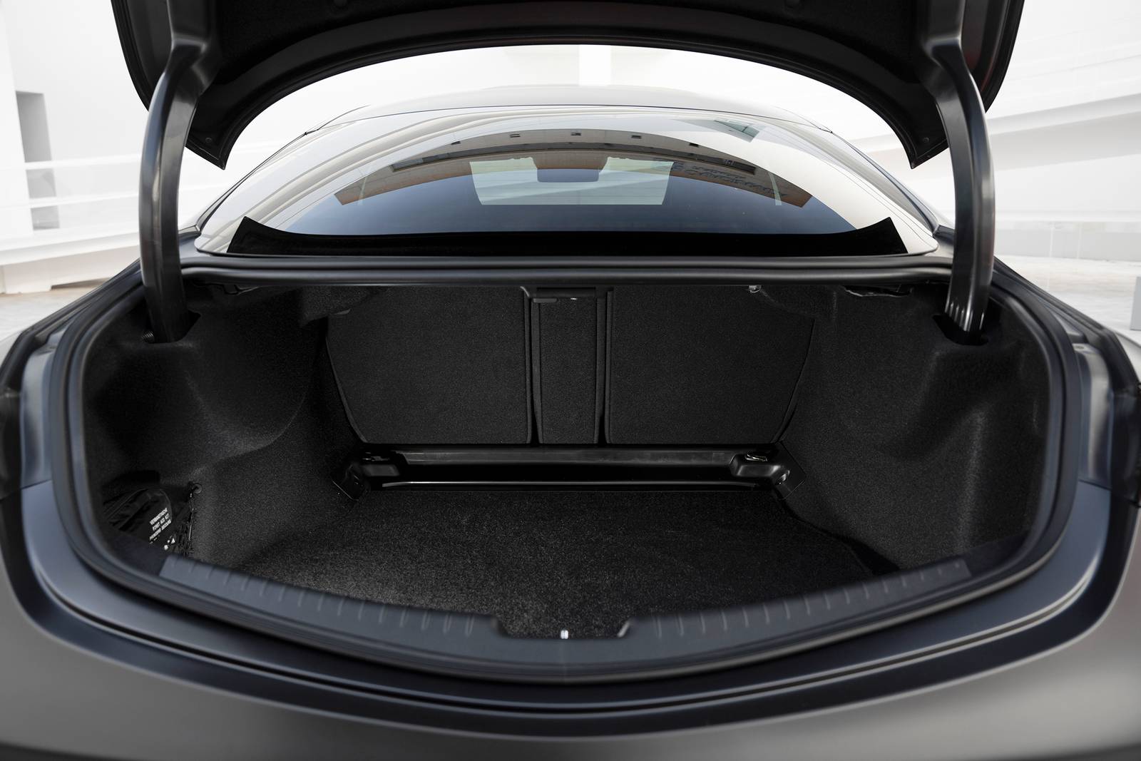 2024 Mercedes-Benz CLE interior CARGO