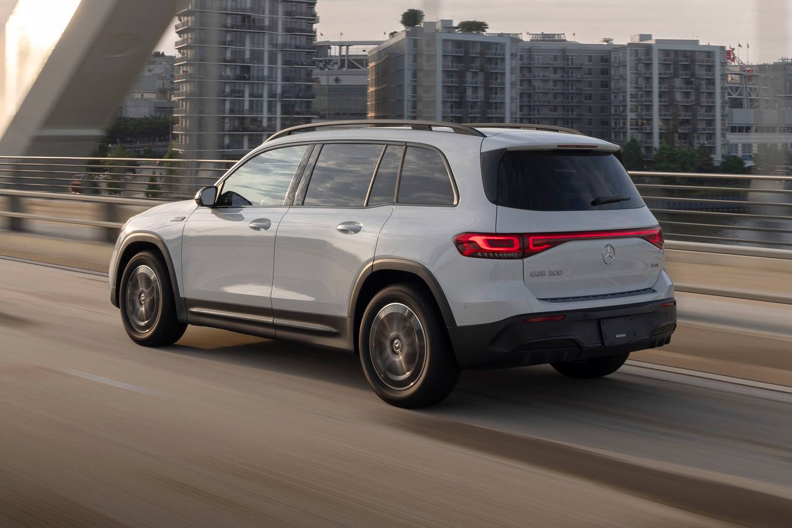 2022 Mercedes-Benz E exterior F