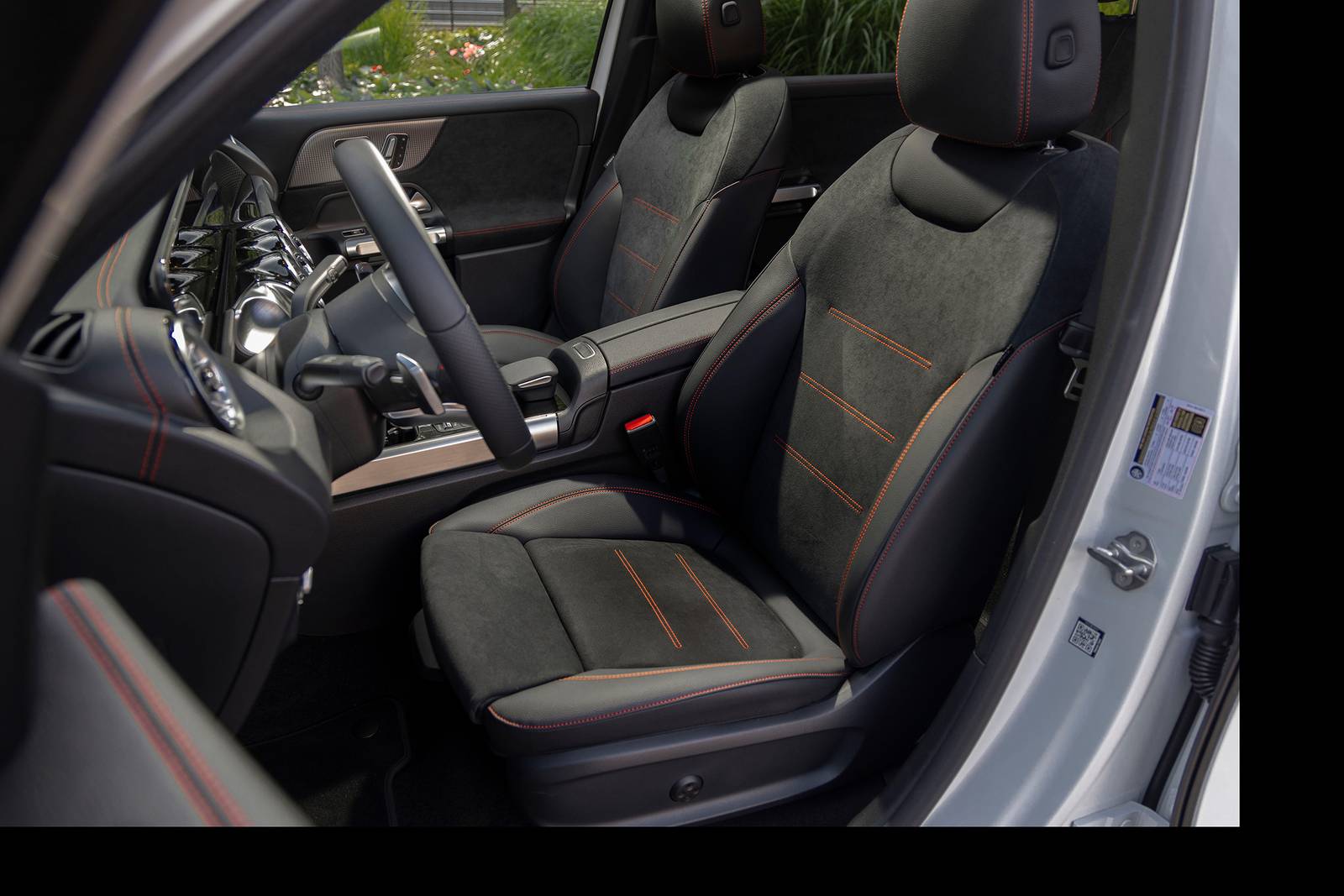 2022 Mercedes-Benz E interior I