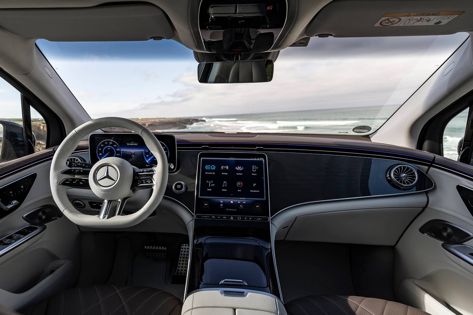2023 Mercedes-Benz Eqe interior D