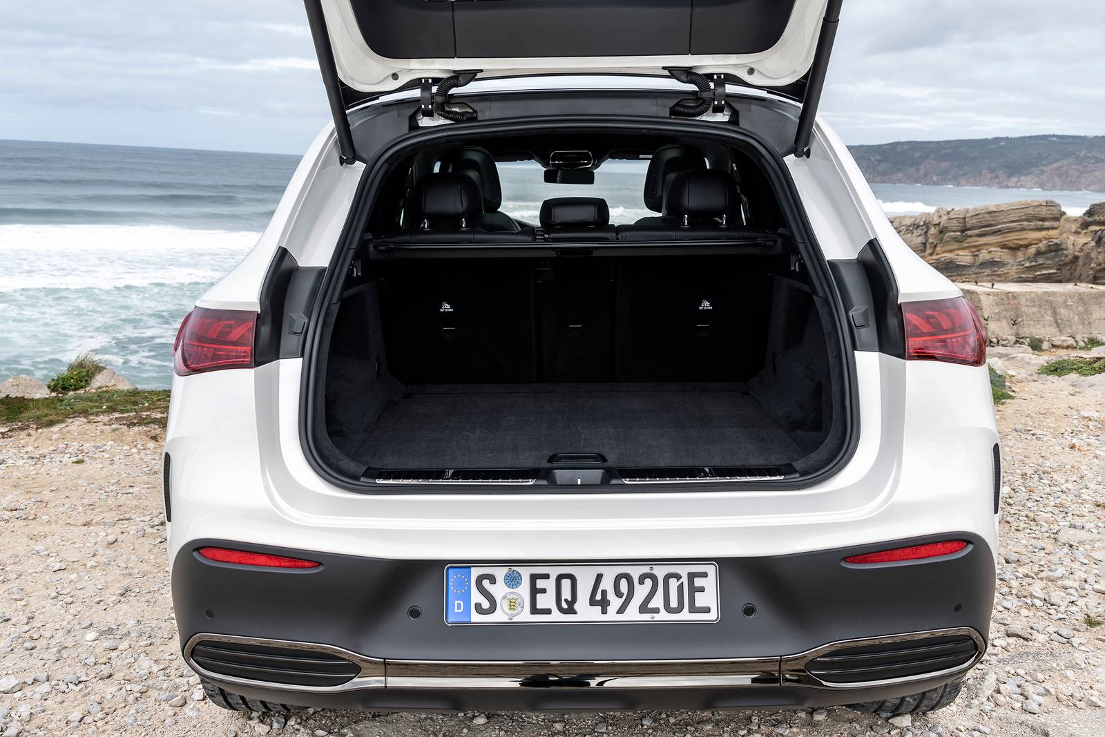 2025 Mercedes-Benz EQE front safety CARGO