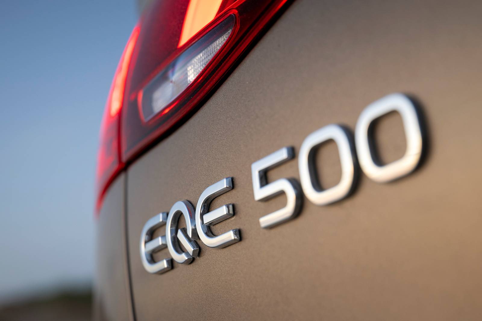 2025 Mercedes-Benz Eqe exterior RBDG