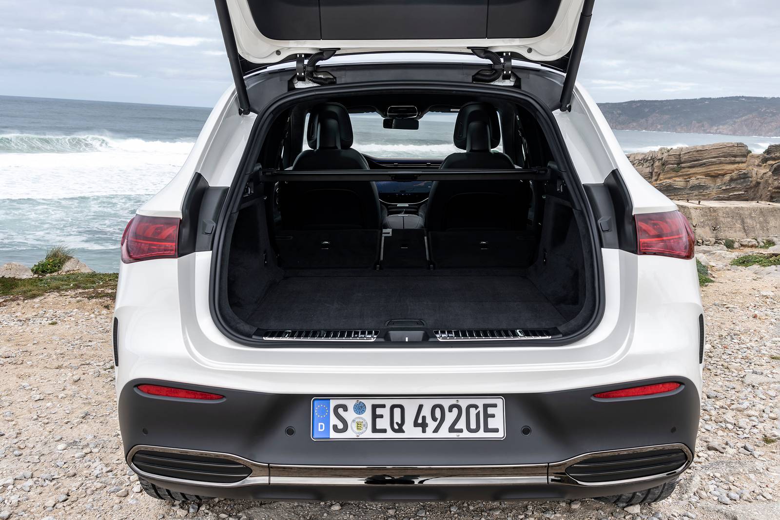 2025 Mercedes-Benz Eqe interior RSD