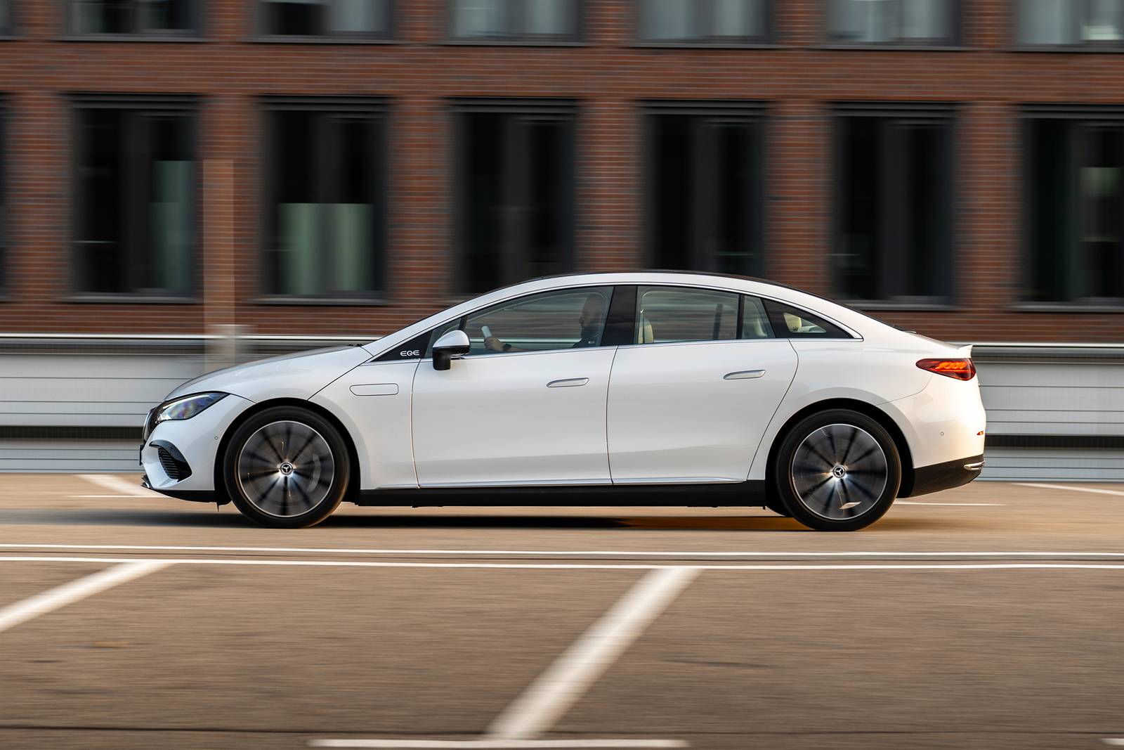 2024 Mercedes-Benz Eqe exterior S