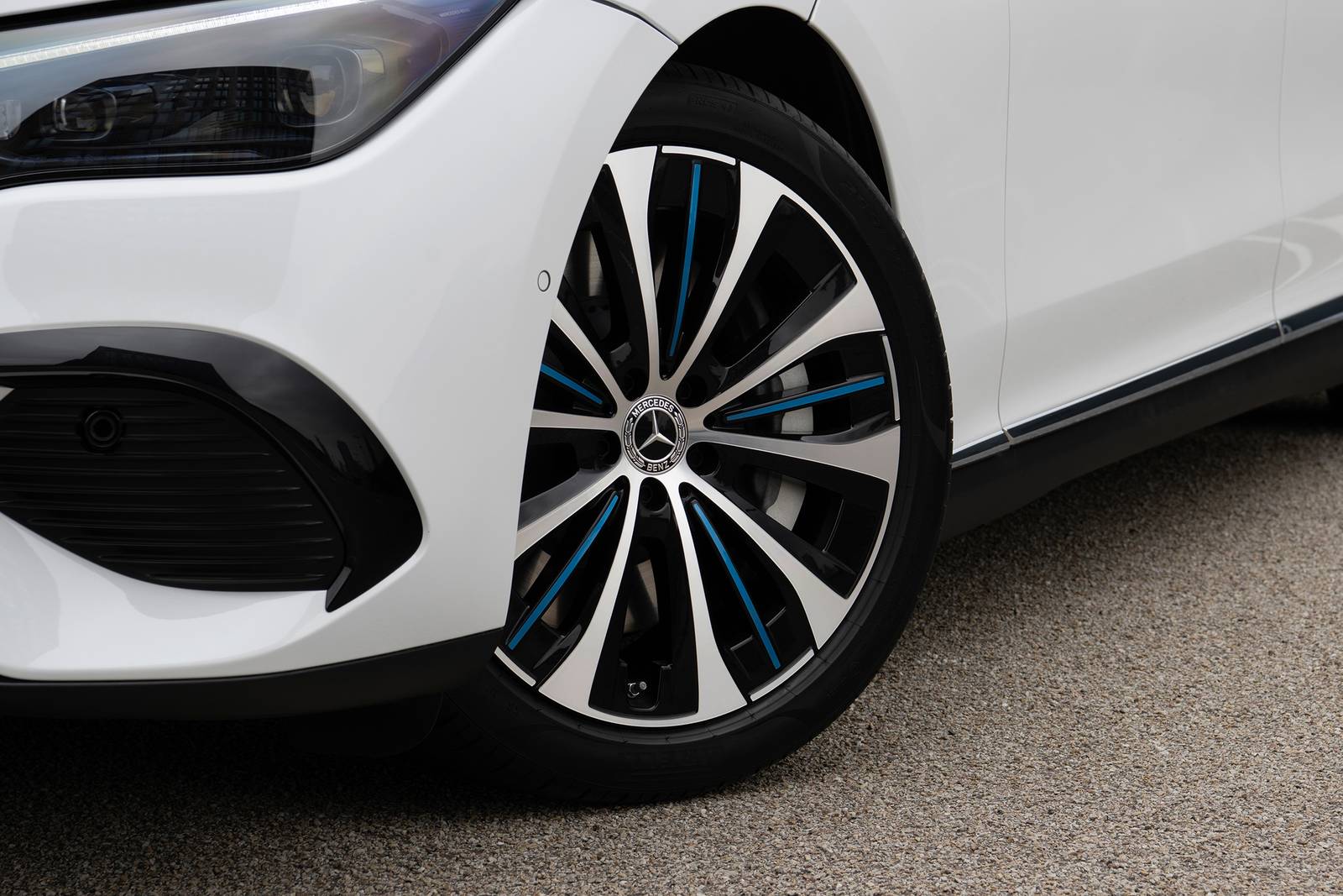 2024 Mercedes-Benz Eqe exterior W