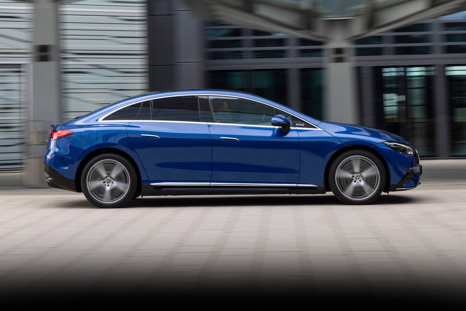 2025 Mercedes-Benz Eqe performance