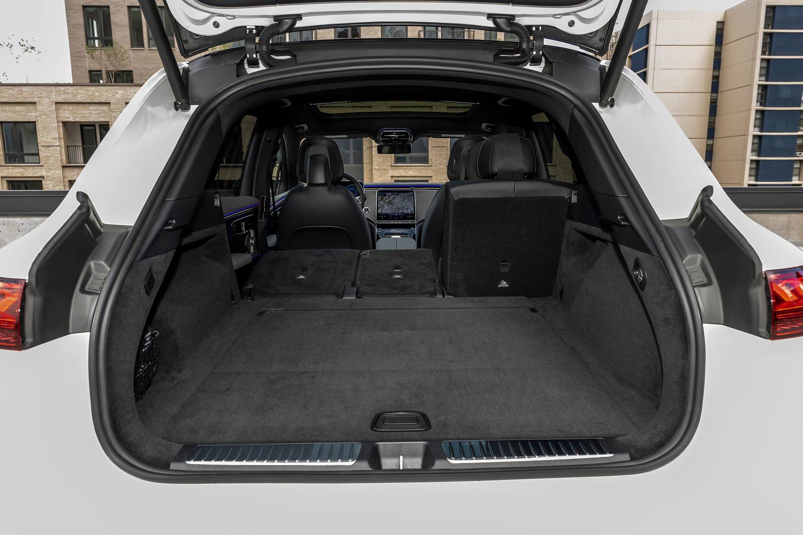 2023 Mercedes-Benz Eqs interior RSD