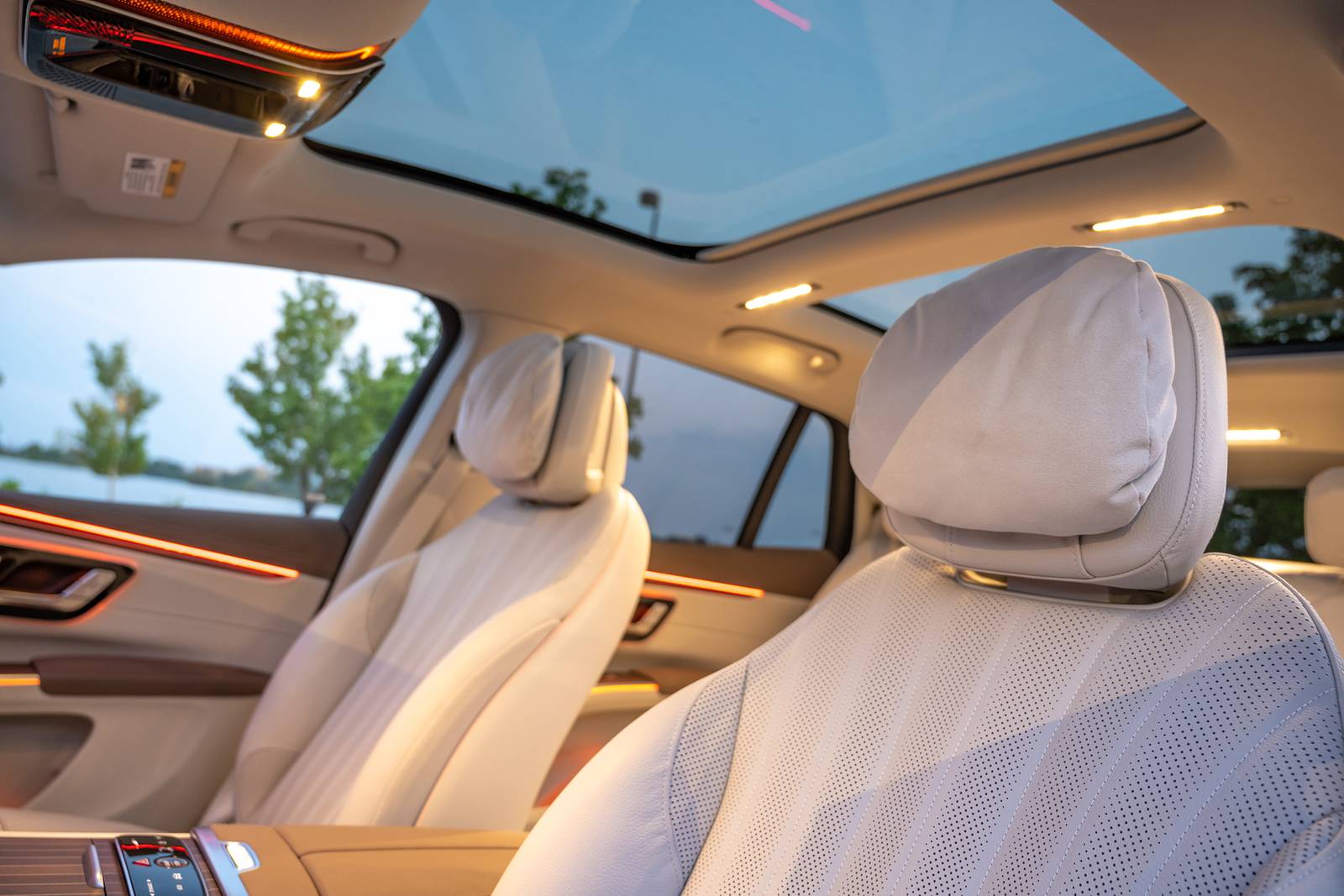 2023 Mercedes-Benz Eqs interior DETAIL