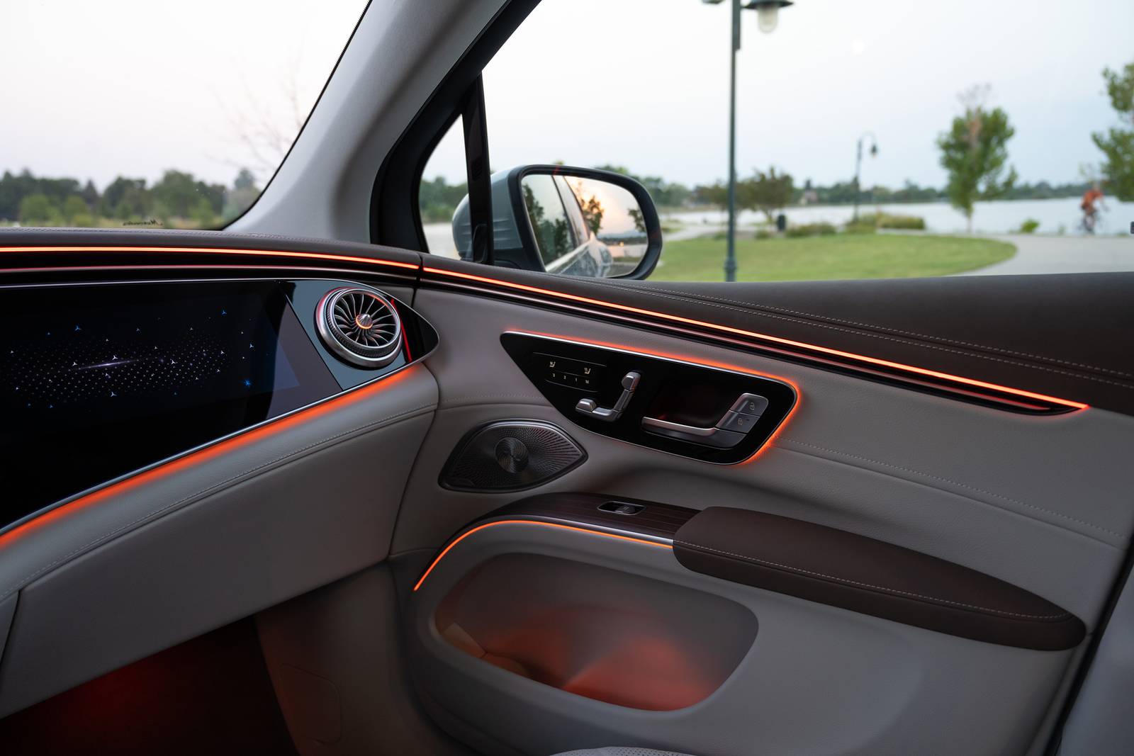 2025 Mercedes-Benz Eqs interior DETAIL