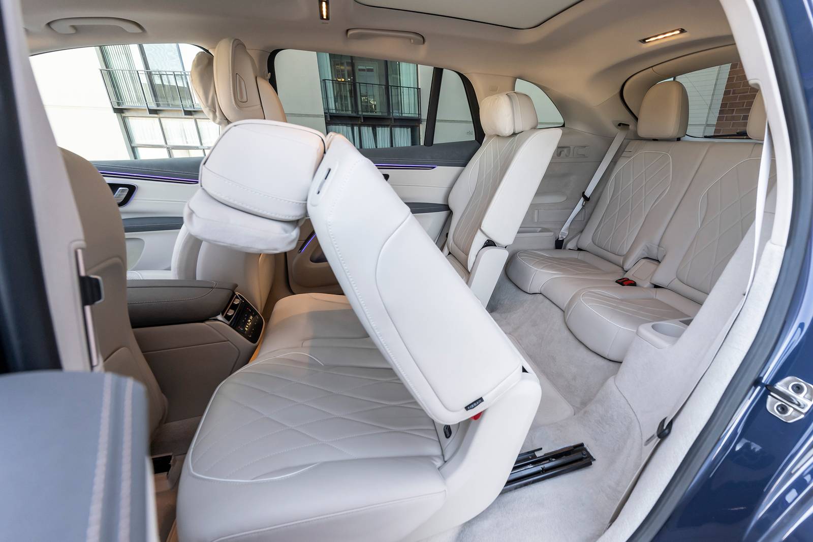 2025 Mercedes-Benz Eqs interior RI