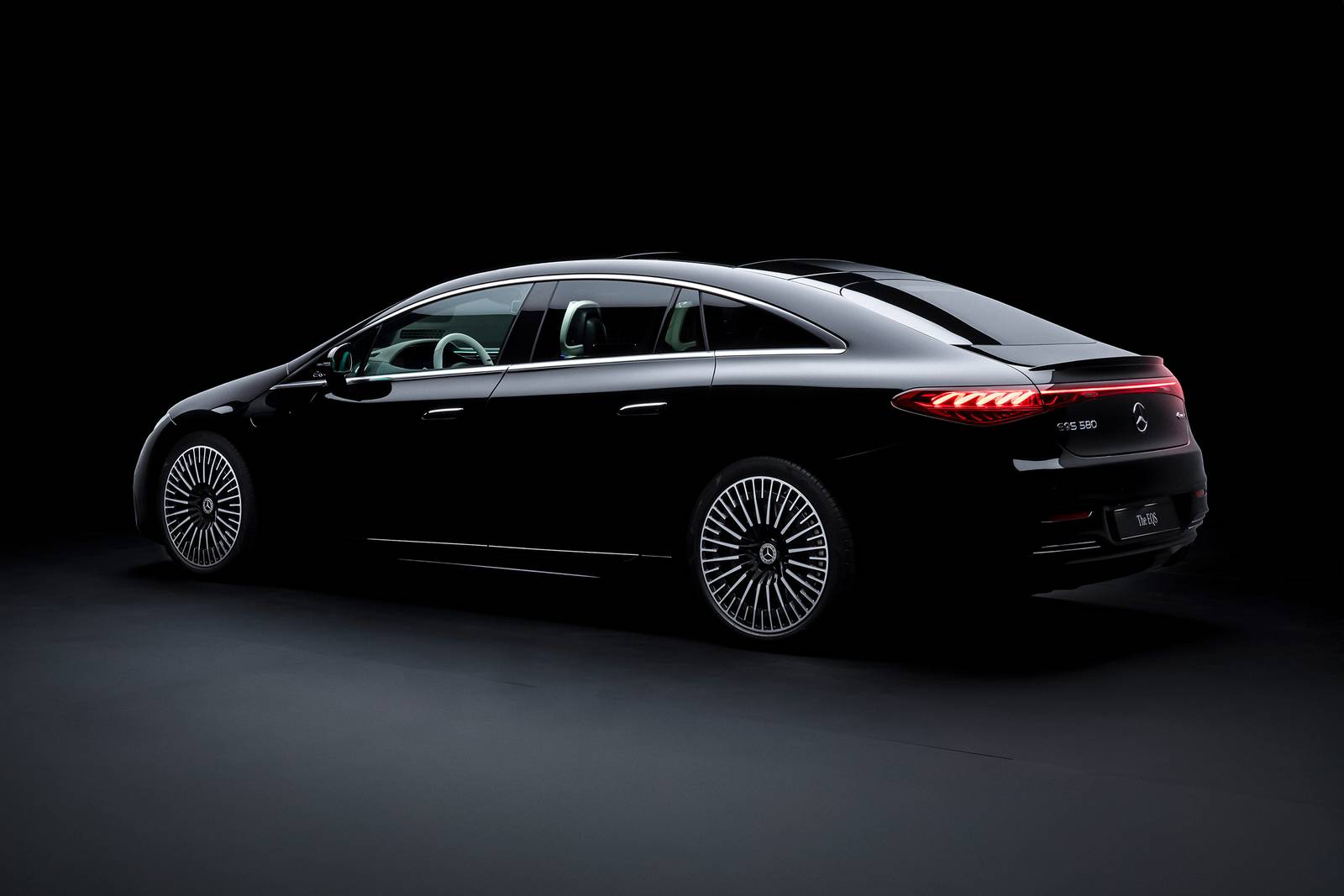 2025 Mercedes-Benz Eqs