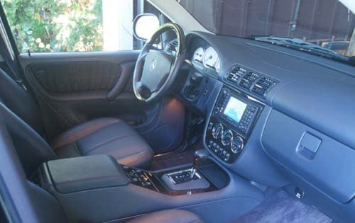 2000 Mercedes-Benz M-Class interior I
