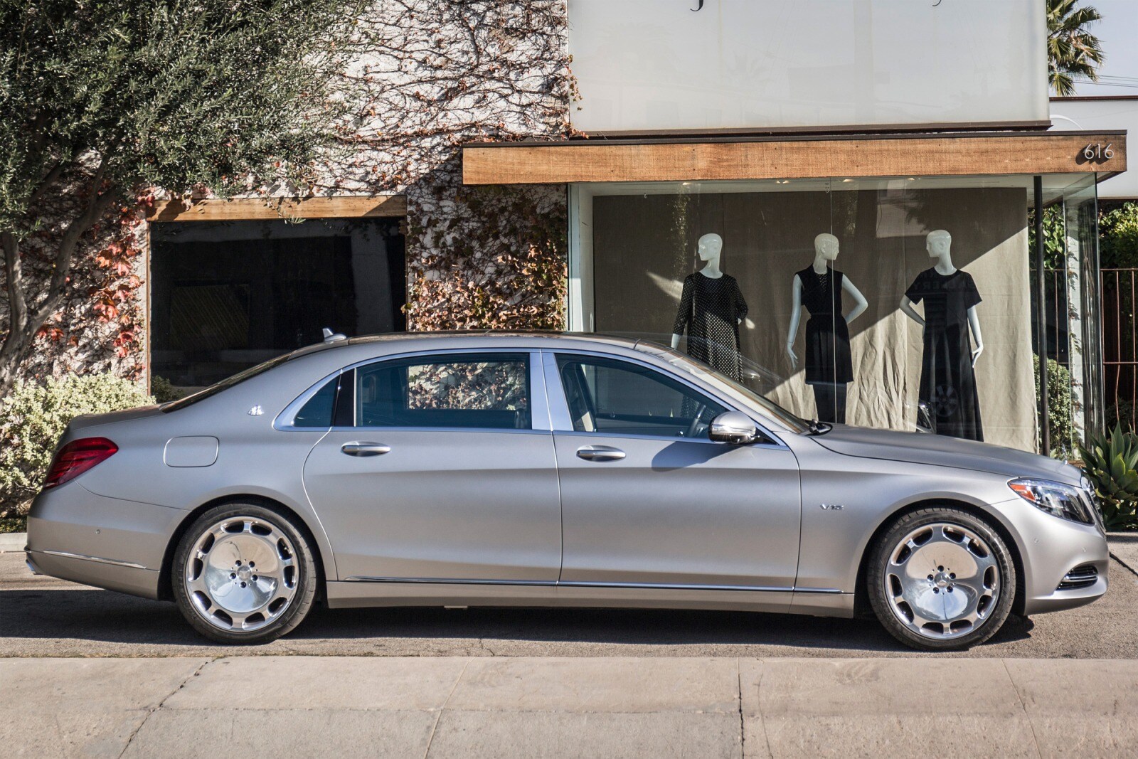 2016 Mercedes-Benz Maybach exterior EXM