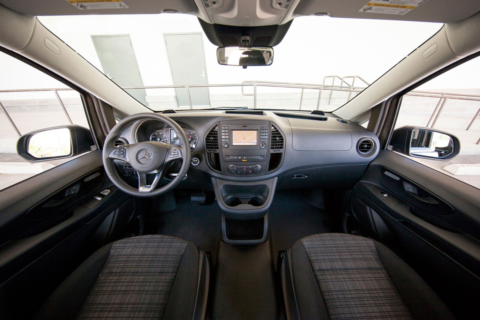 2016 Mercedes-Benz Metris interior D